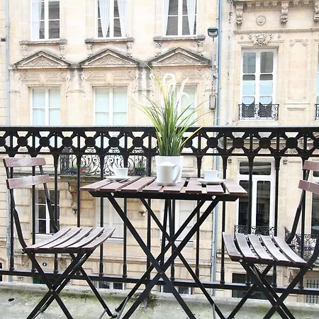 Best T2, Place Quinconces * Bordeaux
